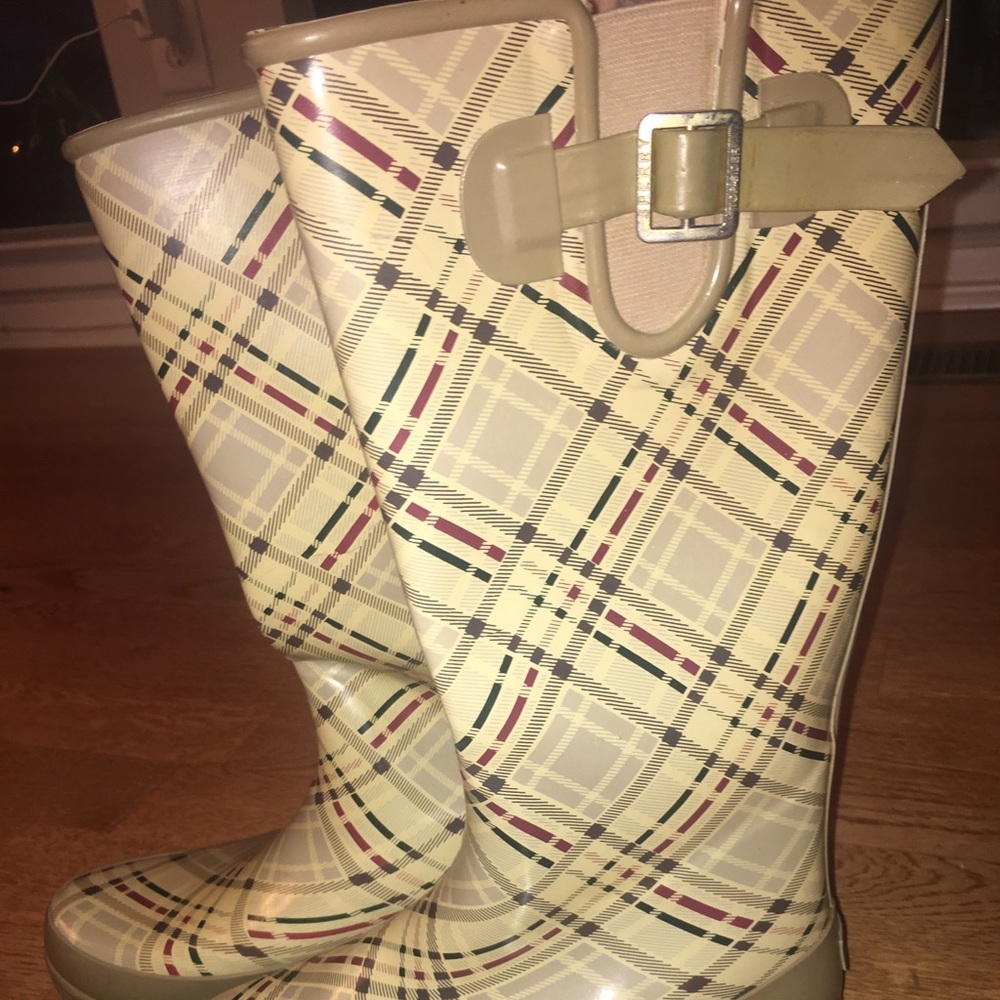 Sperry Rainboots